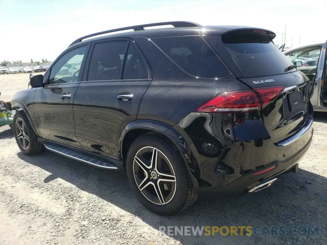 2 Photograph of a damaged car 4JGFB5KE9MA321329 MERCEDES-BENZ GLE-CLASS 2021