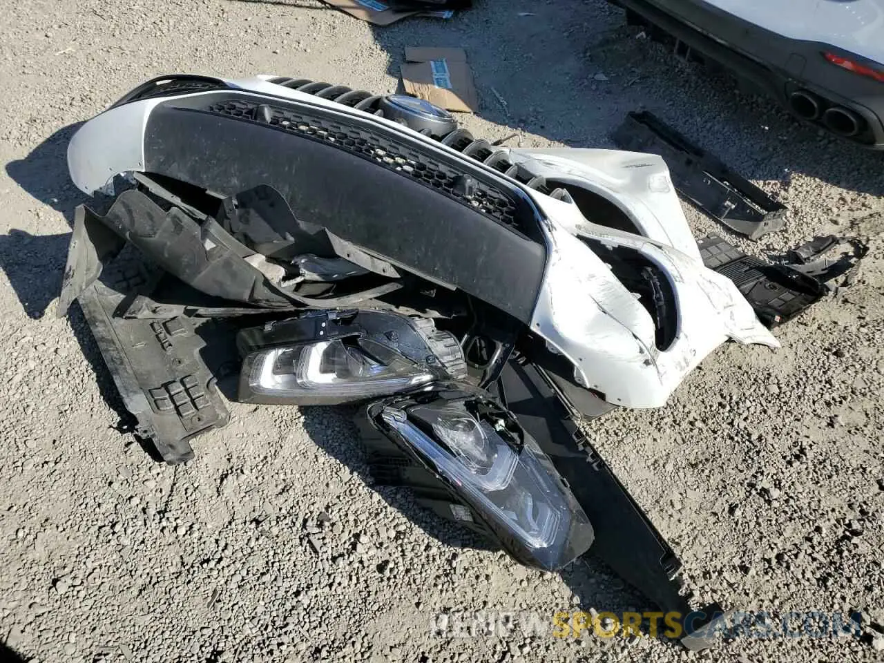13 Photograph of a damaged car 4JGFB6BB2MA445048 MERCEDES-BENZ GLE-CLASS 2021