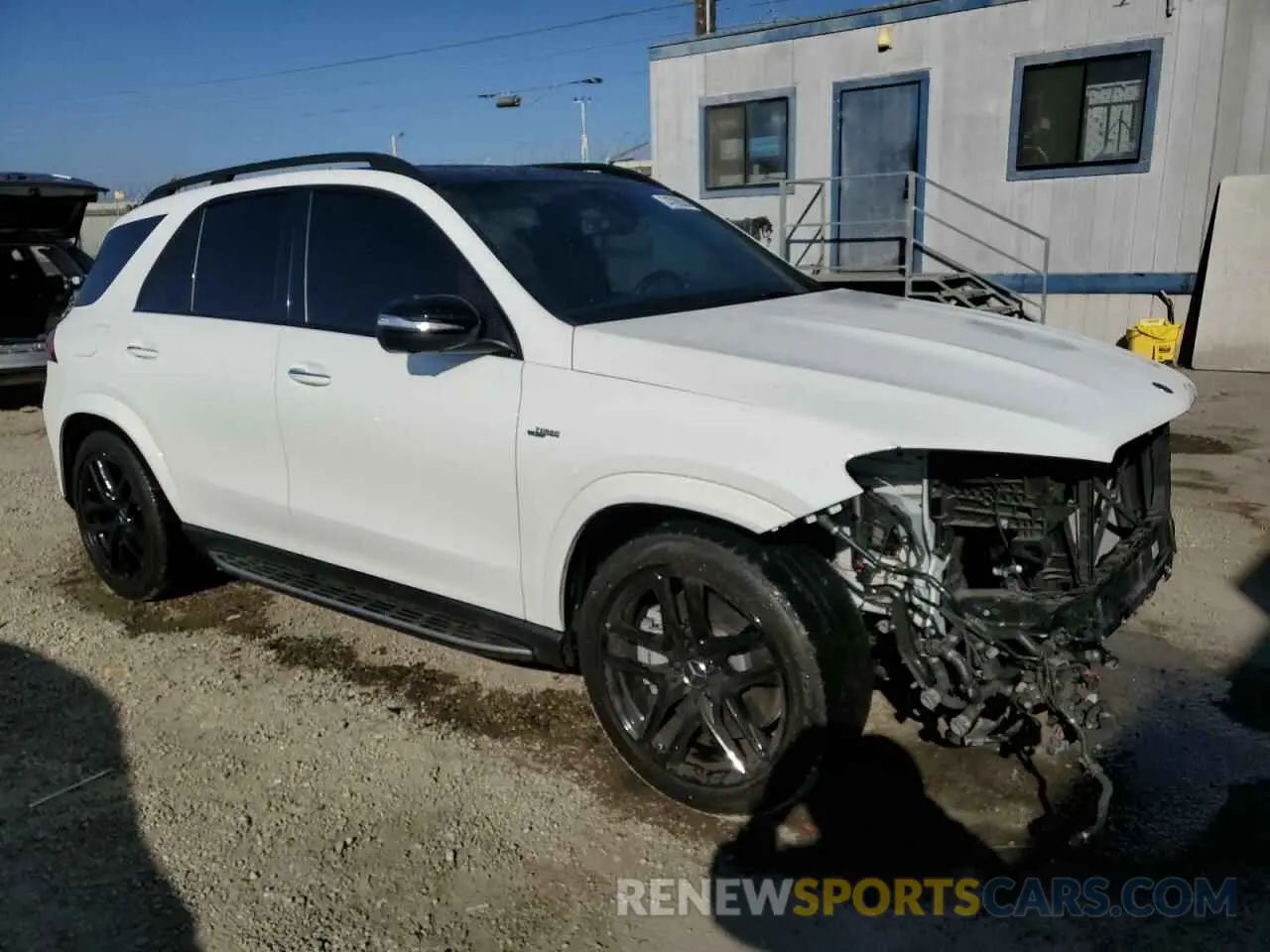 4 Photograph of a damaged car 4JGFB6BB2MA445048 MERCEDES-BENZ GLE-CLASS 2021