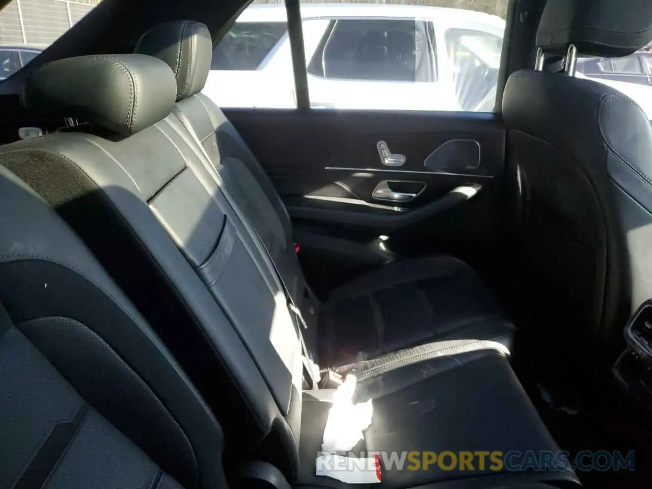 10 Photograph of a damaged car 4JGFB6BE3MA502996 MERCEDES-BENZ GLE-CLASS 2021