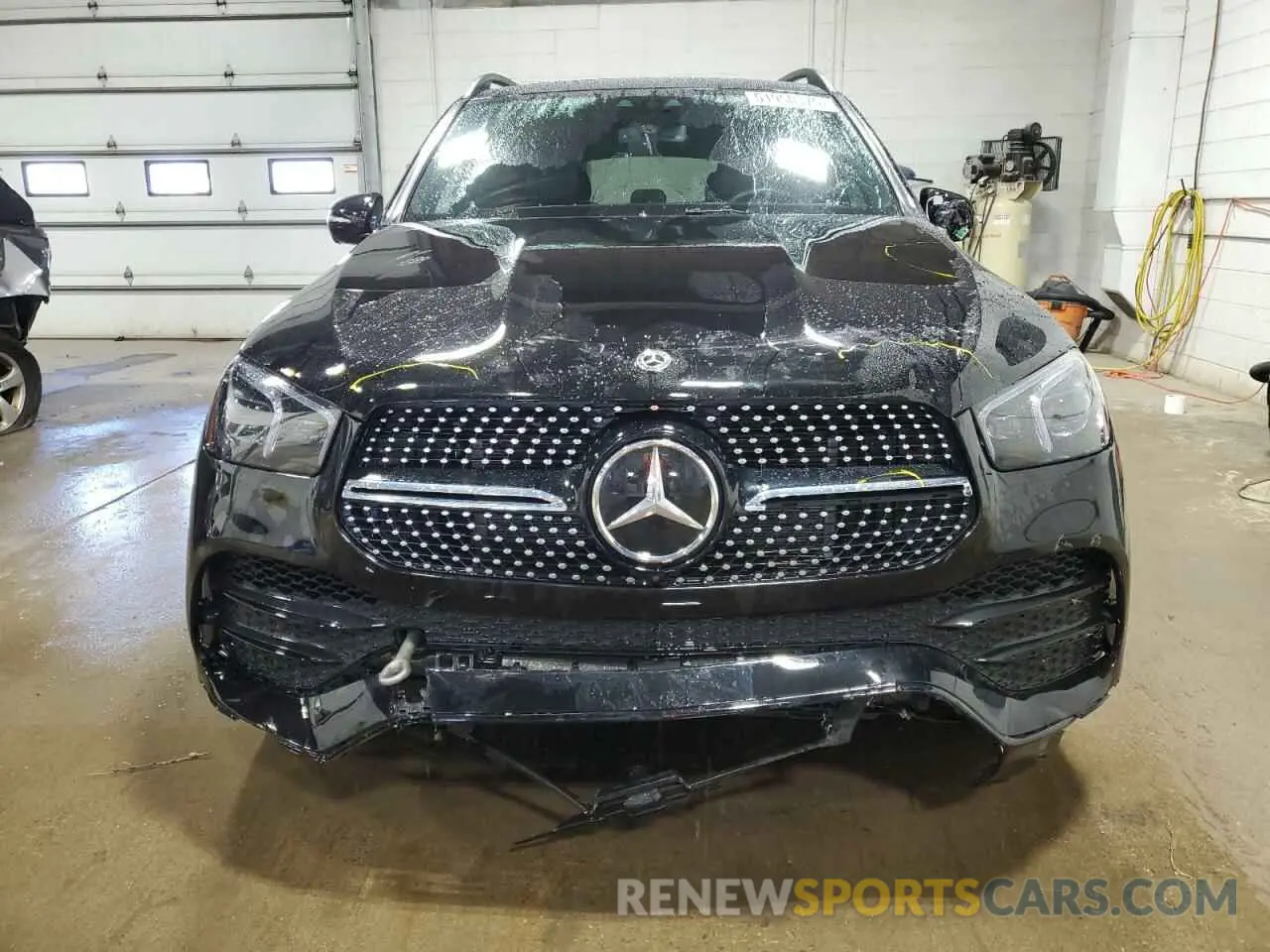 5 Photograph of a damaged car 4JGFB8GB7MA409005 MERCEDES-BENZ GLE-CLASS 2021