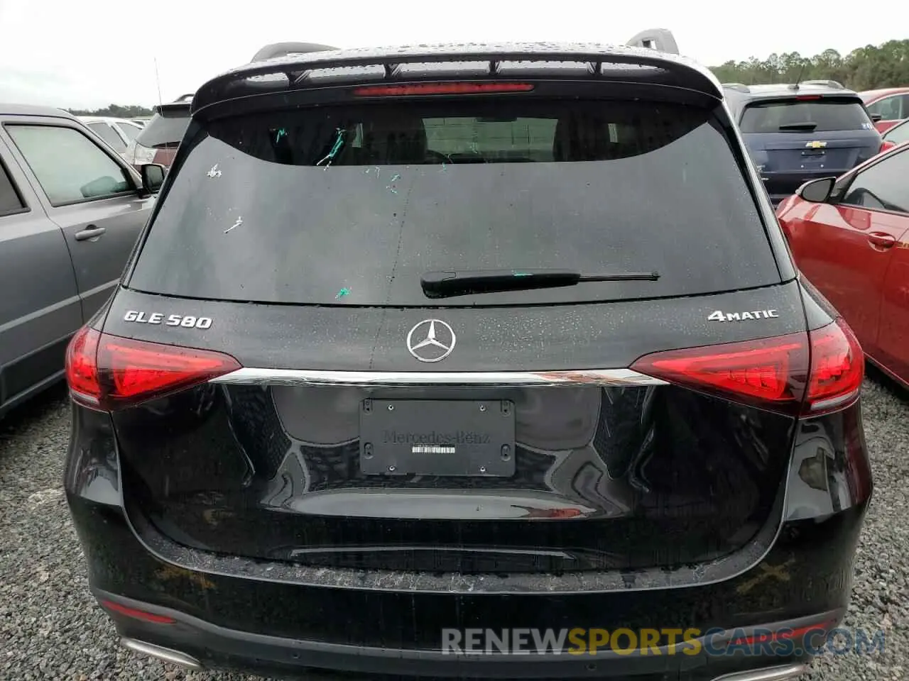 6 Photograph of a damaged car 4JGFB8GEXMA443353 MERCEDES-BENZ GLE-CLASS 2021