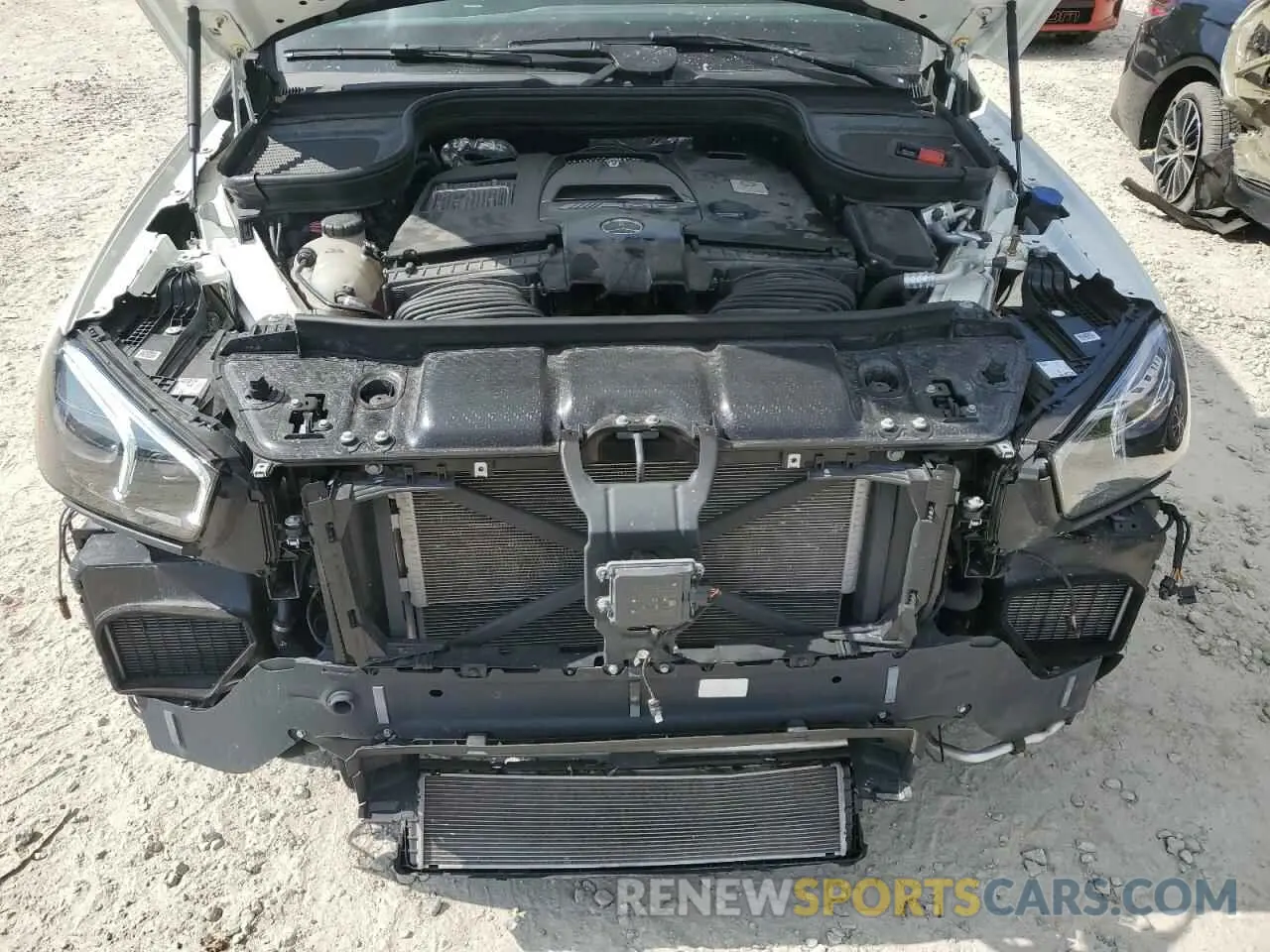 12 Photograph of a damaged car 4JGFB8KB0MA530983 MERCEDES-BENZ GLE-CLASS 2021