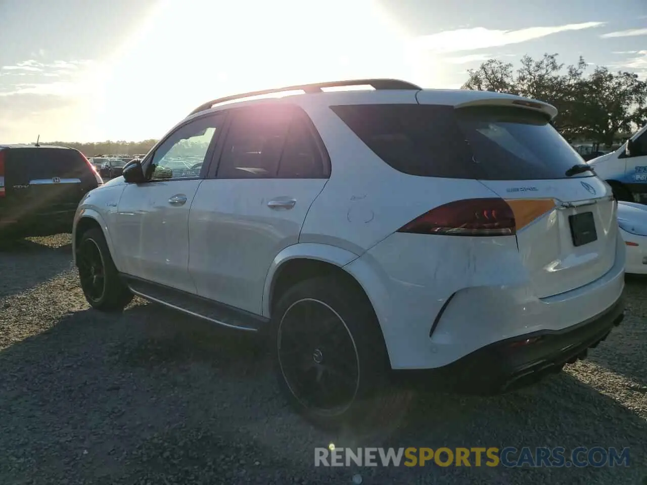 2 Photograph of a damaged car 4JGFB8KB8MA272020 MERCEDES-BENZ GLE-CLASS 2021