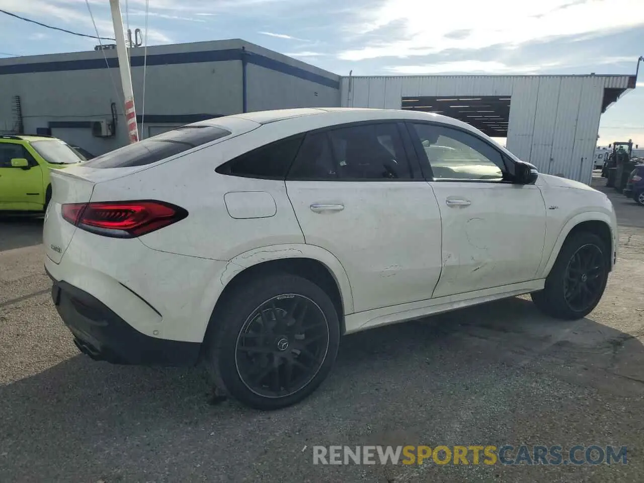3 Photograph of a damaged car 4JGFD6BB0MA559463 MERCEDES-BENZ GLE-CLASS 2021
