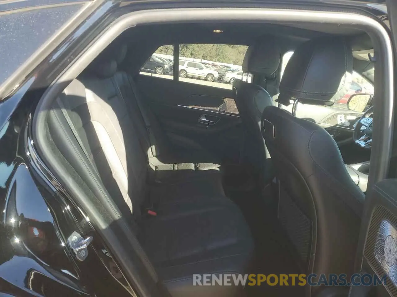 11 Photograph of a damaged car 4JGFD6BB2MA217545 MERCEDES-BENZ GLE-CLASS 2021
