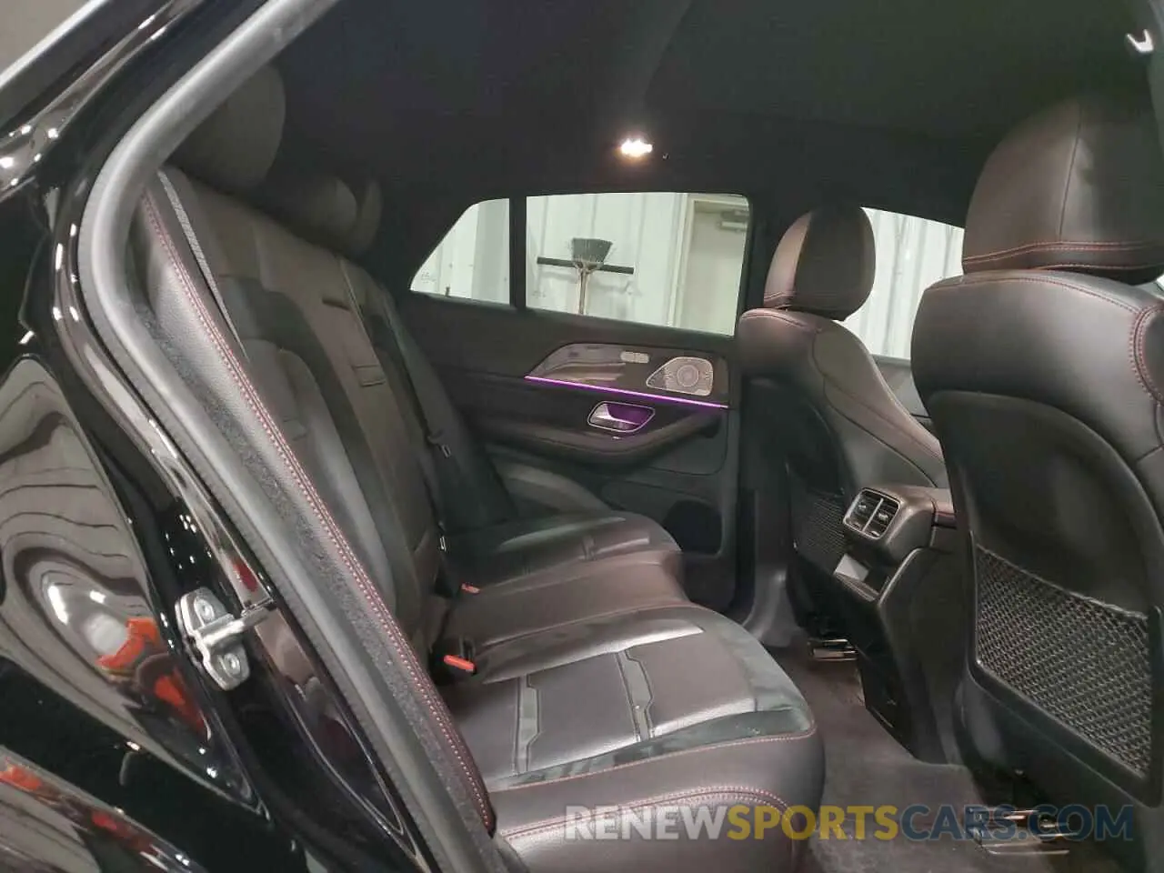 11 Photograph of a damaged car 4JGFD6BB2MA398792 MERCEDES-BENZ GLE-CLASS 2021