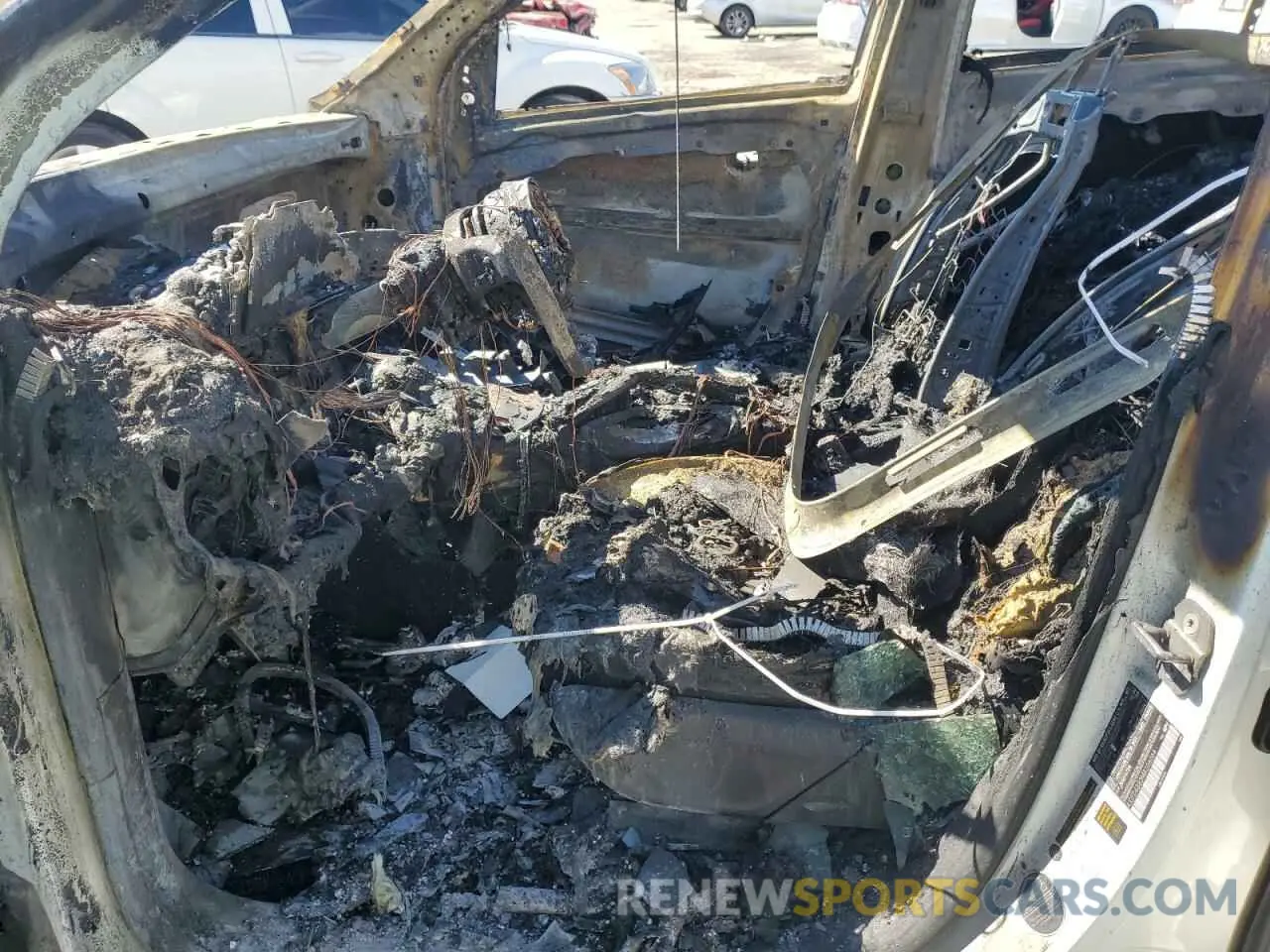7 Photograph of a damaged car 4JGFD6BB3MA396064 MERCEDES-BENZ GLE-CLASS 2021