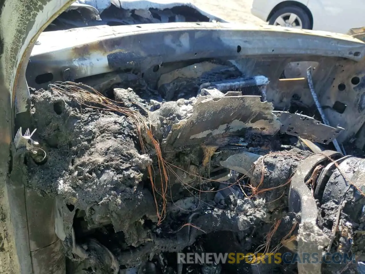 9 Photograph of a damaged car 4JGFD6BB3MA396064 MERCEDES-BENZ GLE-CLASS 2021