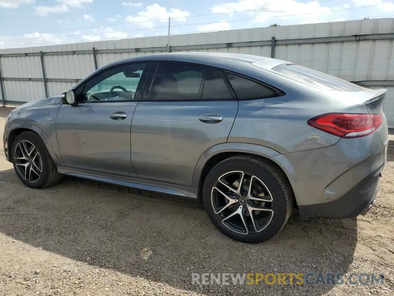 2 Photograph of a damaged car 4JGFD6BB4MA564097 MERCEDES-BENZ GLE-CLASS 2021