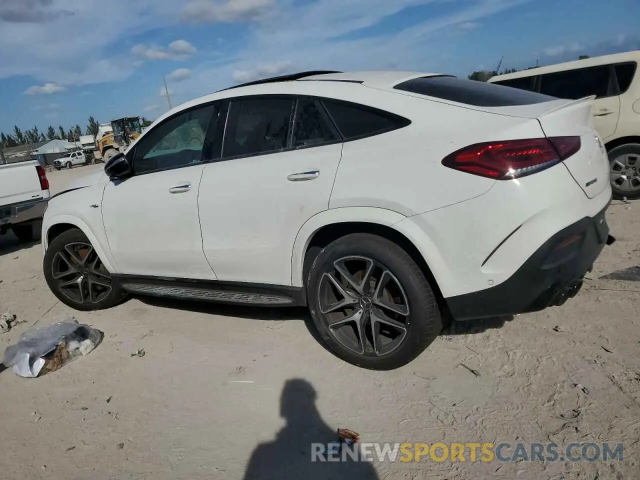 2 Photograph of a damaged car 4JGFD6BB5MA199865 MERCEDES-BENZ GLE-CLASS 2021