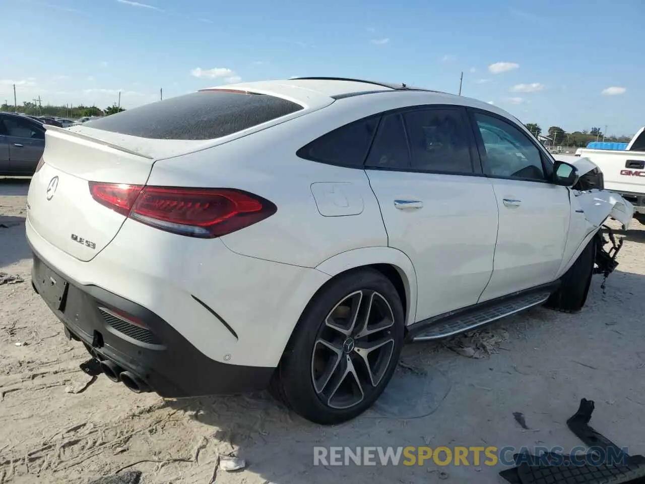 3 Photograph of a damaged car 4JGFD6BB5MA199865 MERCEDES-BENZ GLE-CLASS 2021