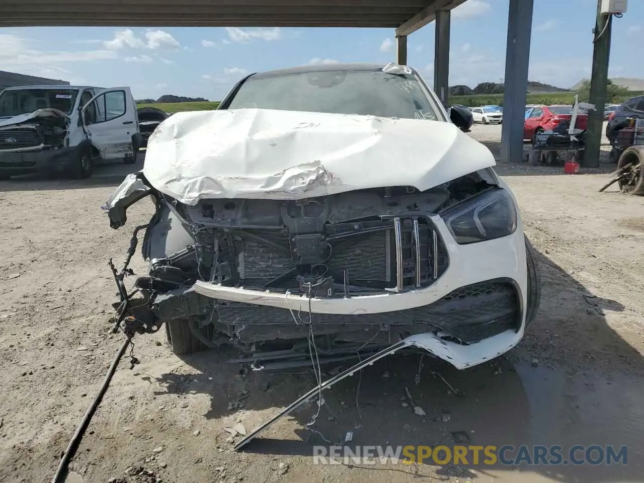 5 Photograph of a damaged car 4JGFD6BB5MA199865 MERCEDES-BENZ GLE-CLASS 2021