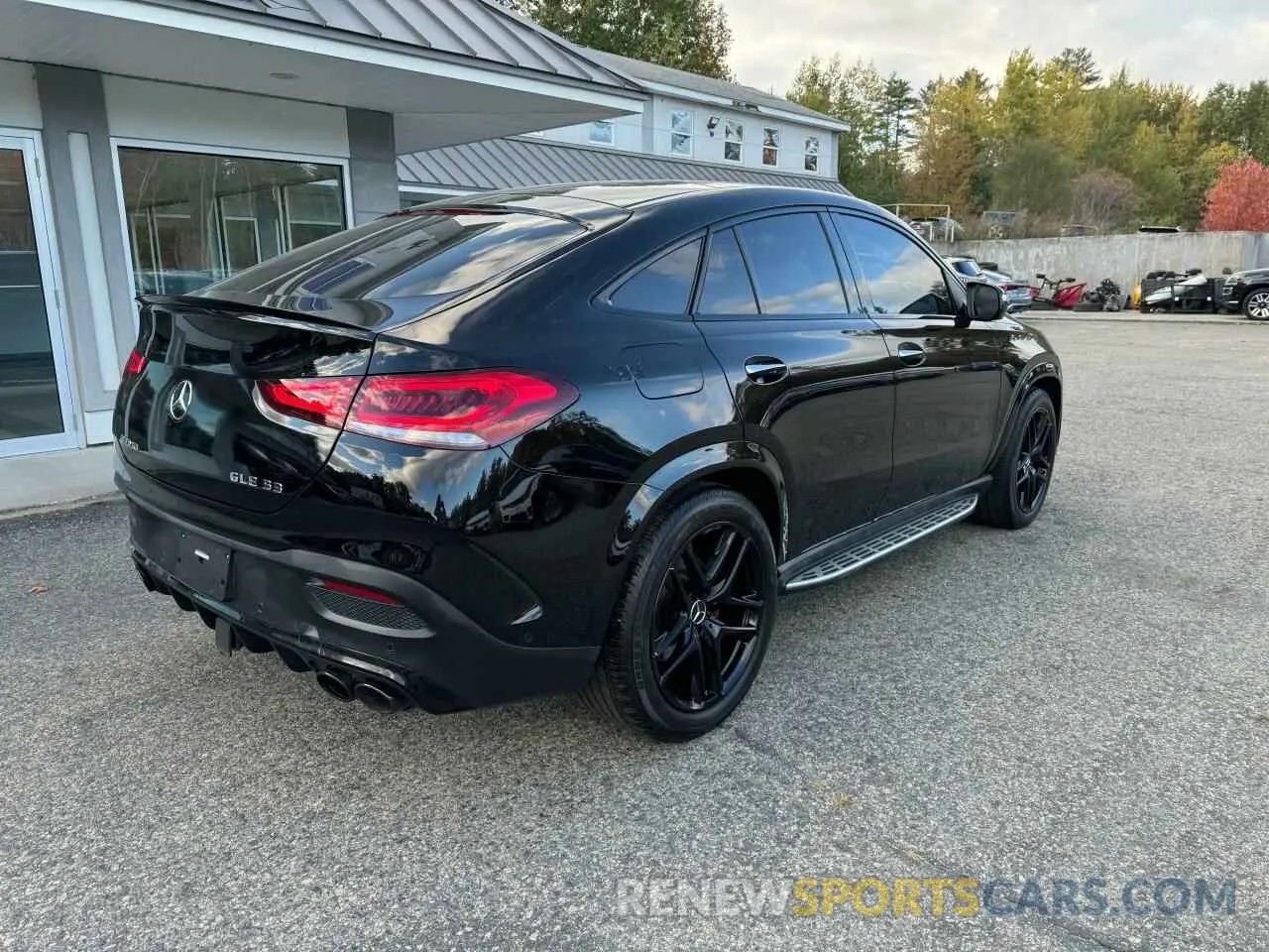 4 Photograph of a damaged car 4JGFD6BB6MA194920 MERCEDES-BENZ GLE-CLASS 2021