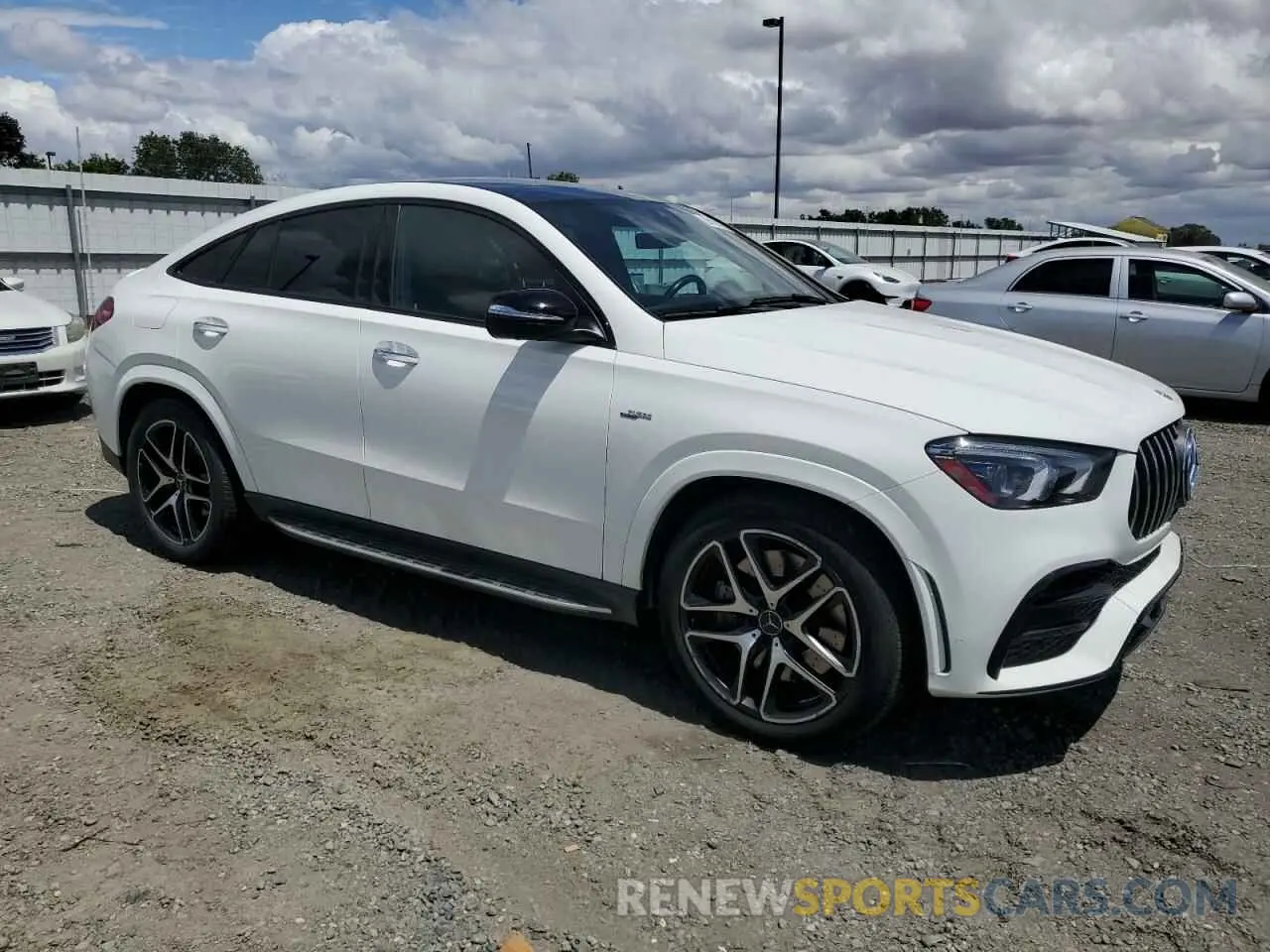 4 Photograph of a damaged car 4JGFD6BB6MA314165 MERCEDES-BENZ GLE-CLASS 2021