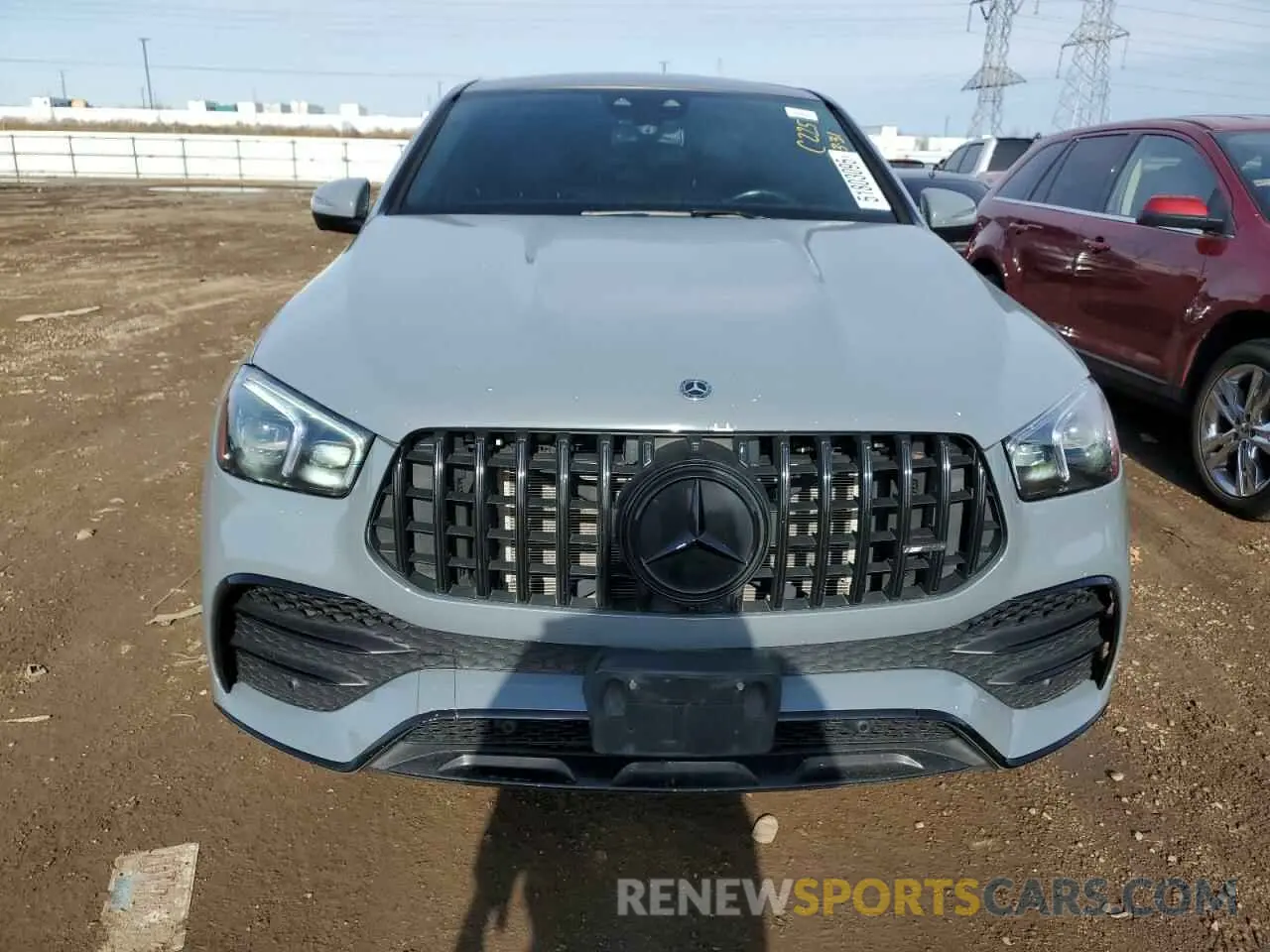 5 Photograph of a damaged car 4JGFD6BB9MA379575 MERCEDES-BENZ GLE-CLASS 2021