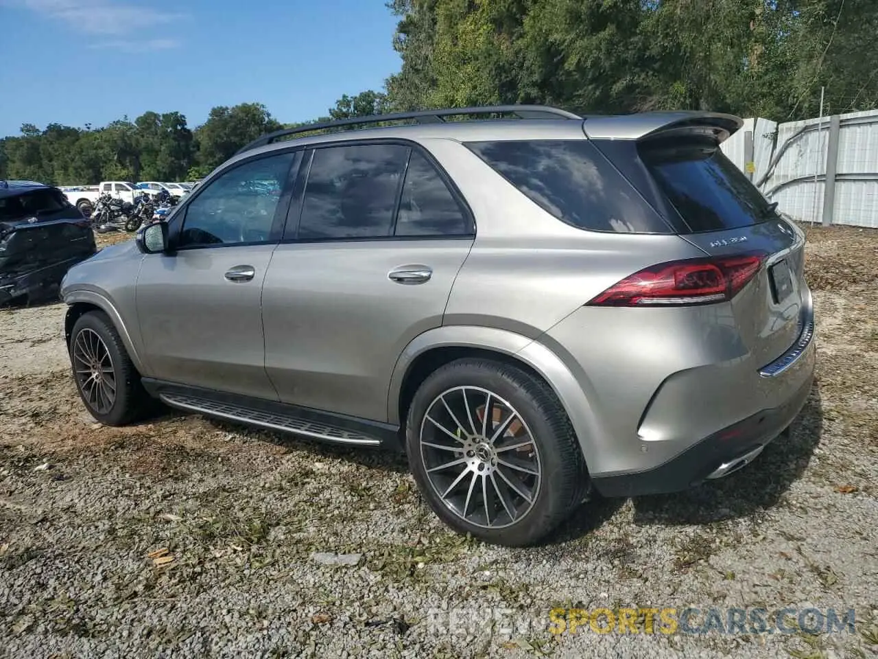2 Photograph of a damaged car 4JGFB4JB0NA783331 MERCEDES-BENZ GLE-CLASS 2022