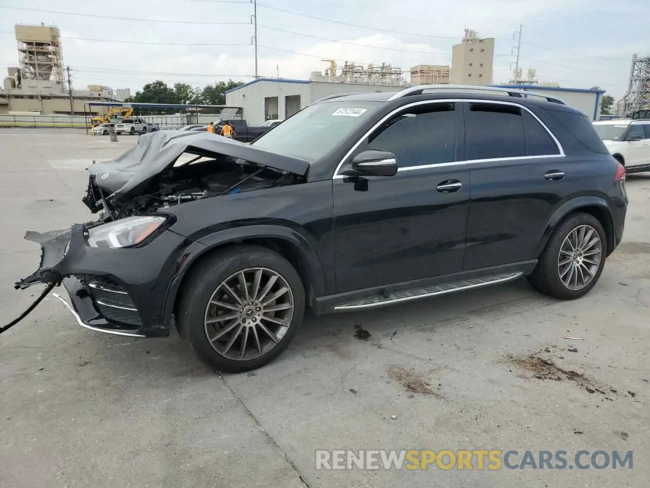 1 Photograph of a damaged car 4JGFB4JB2NA586936 MERCEDES-BENZ GLE-CLASS 2022