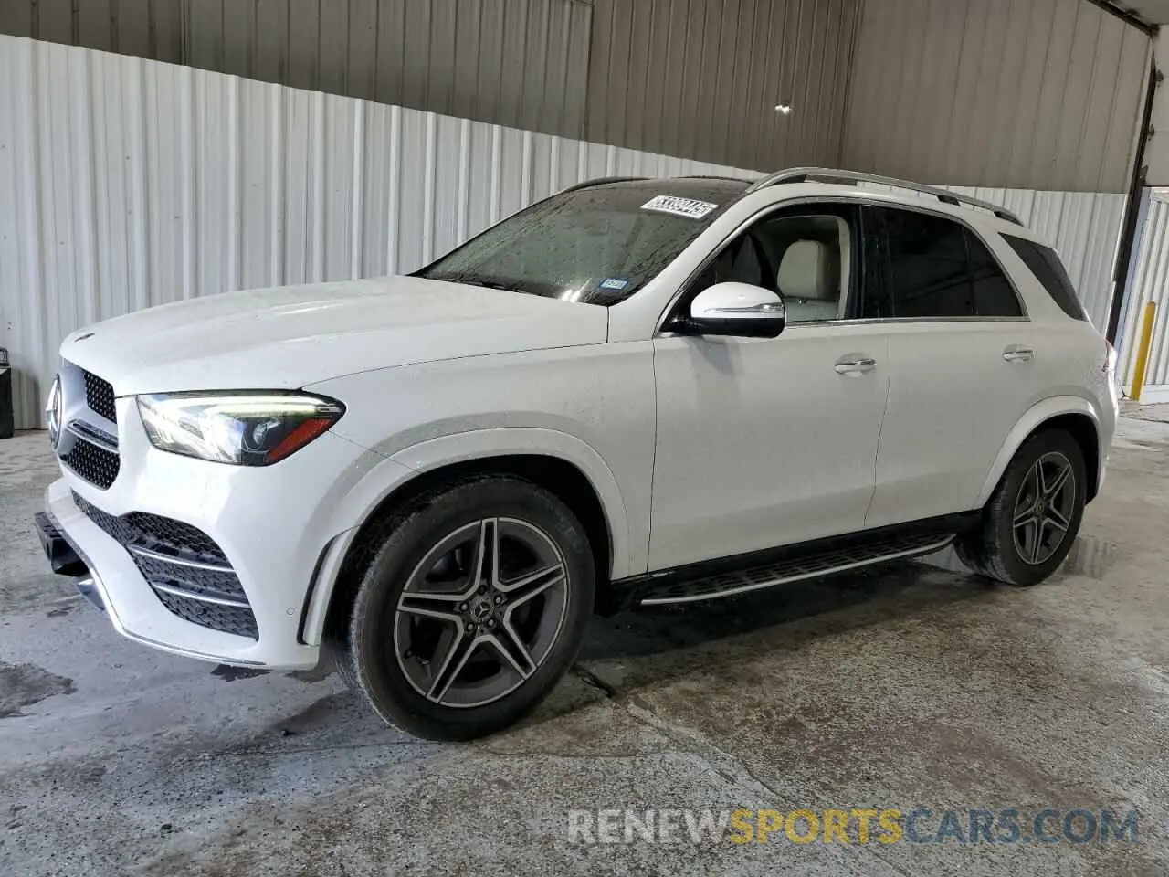 1 Photograph of a damaged car 4JGFB4JB3NA615554 MERCEDES-BENZ GLE-CLASS 2022