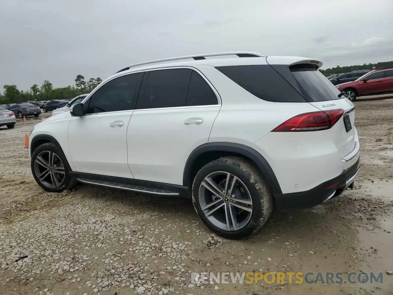 2 Photograph of a damaged car 4JGFB4JB5NA803816 MERCEDES-BENZ GLE-CLASS 2022