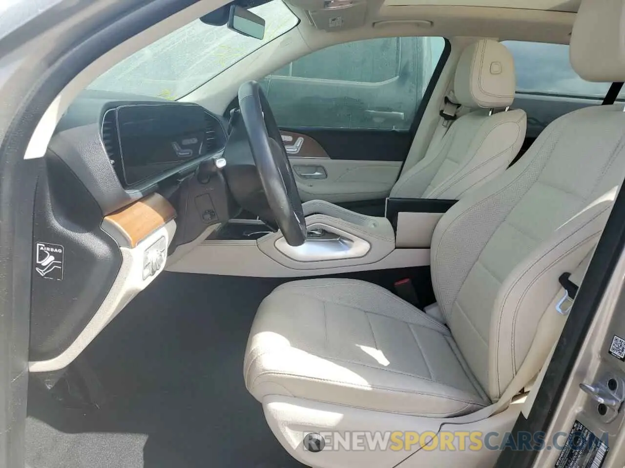 7 Photograph of a damaged car 4JGFB4JB6NA602703 MERCEDES-BENZ GLE-CLASS 2022