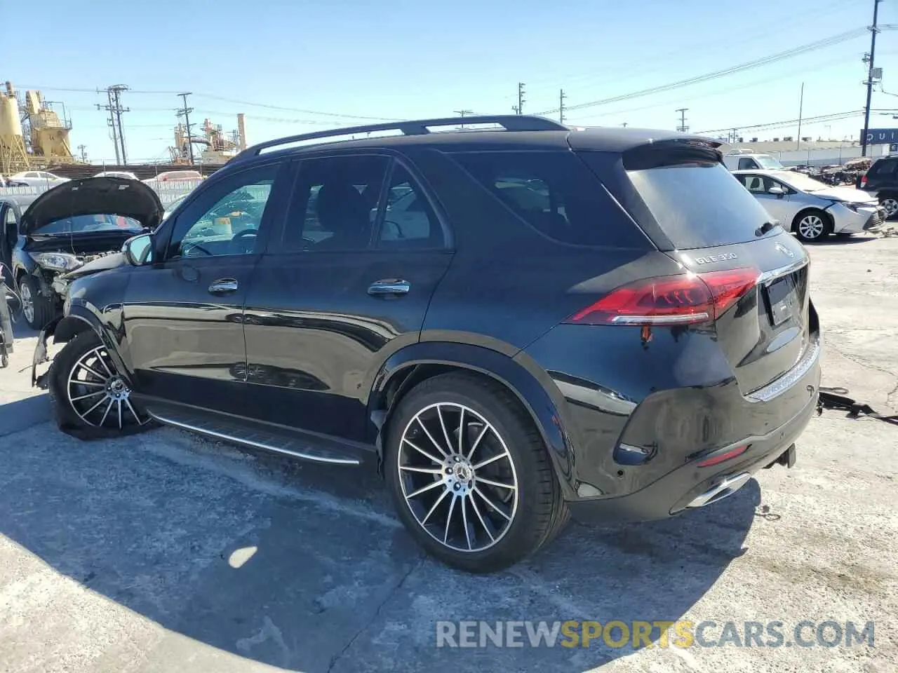 2 Photograph of a damaged car 4JGFB4JB7NA653501 MERCEDES-BENZ GLE-CLASS 2022