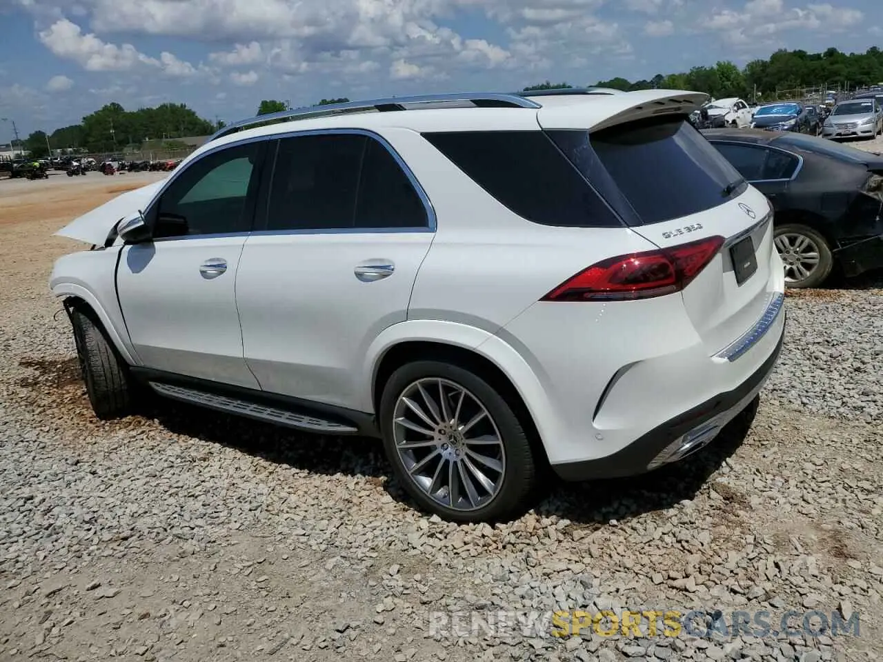 2 Photograph of a damaged car 4JGFB4JB7NA831438 MERCEDES-BENZ GLE-CLASS 2022