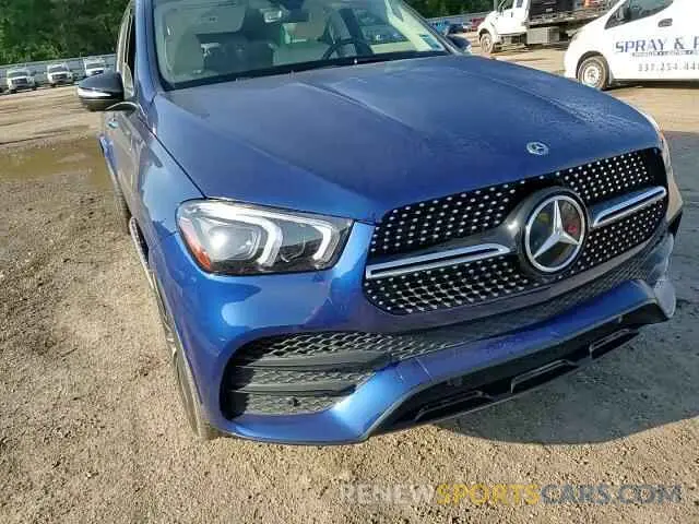 11 Photograph of a damaged car 4JGFB4JB8NA611399 MERCEDES-BENZ GLE-CLASS 2022