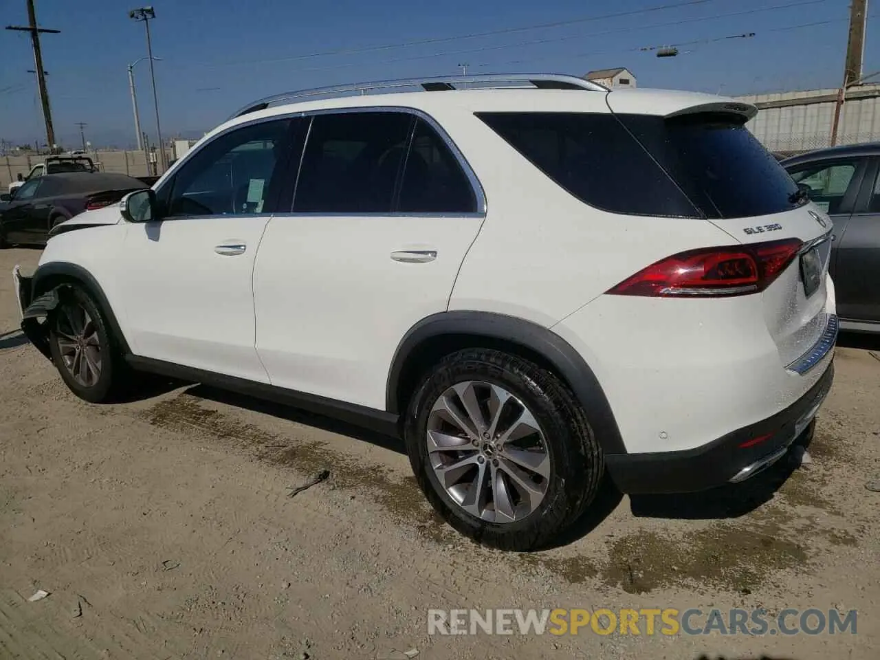 2 Photograph of a damaged car 4JGFB4JB9NA621830 MERCEDES-BENZ GLE-CLASS 2022