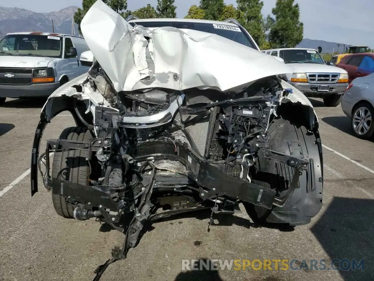 5 Photograph of a damaged car 4JGFB4JB9NA657954 MERCEDES-BENZ GLE-CLASS 2022