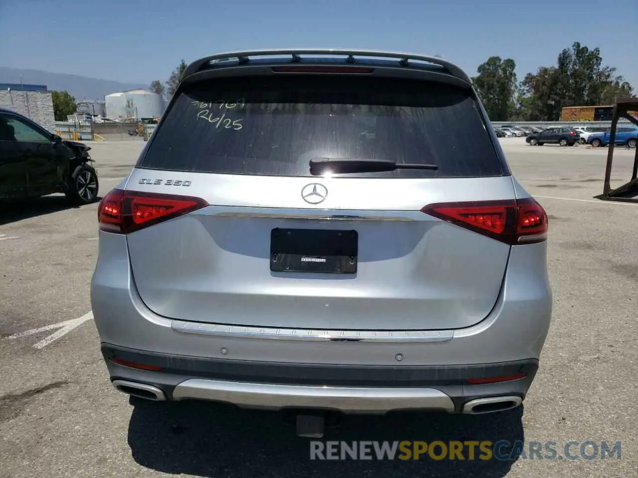 6 Photograph of a damaged car 4JGFB4JB9NA670414 MERCEDES-BENZ GLE-CLASS 2022