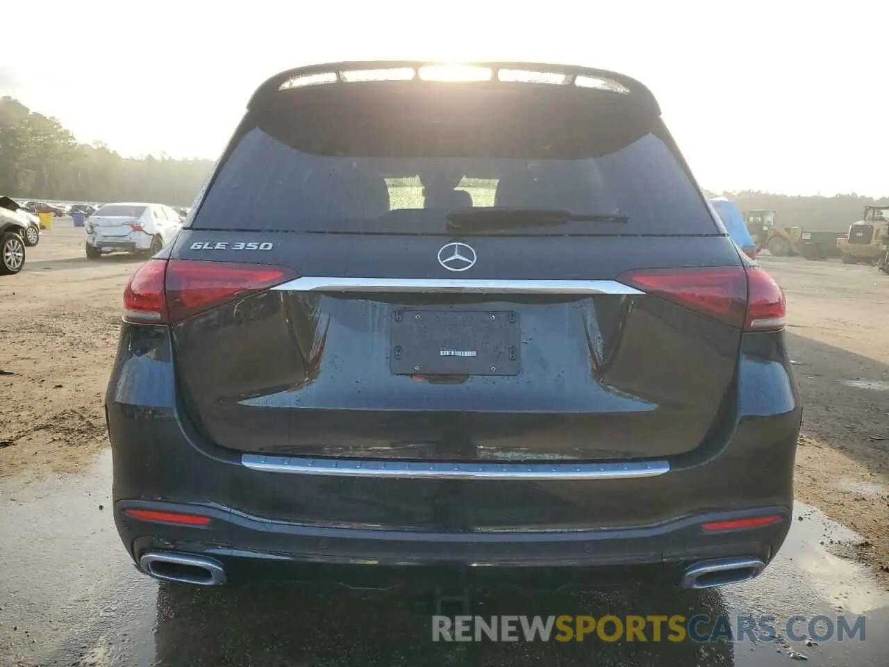 6 Photograph of a damaged car 4JGFB4JBXNA647675 MERCEDES-BENZ GLE-CLASS 2022