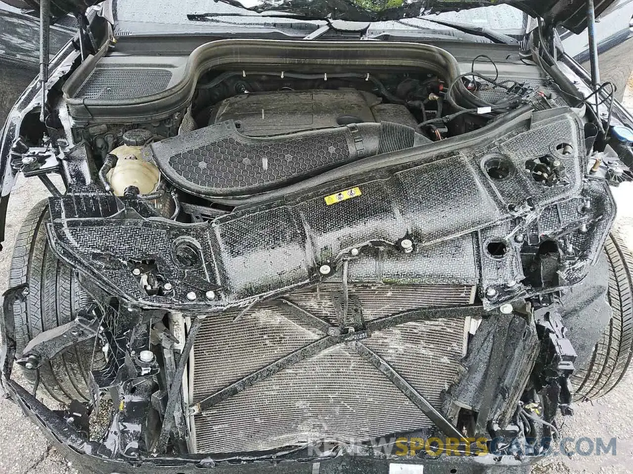 12 Photograph of a damaged car 4JGFB4JE1NA722340 MERCEDES-BENZ GLE-CLASS 2022
