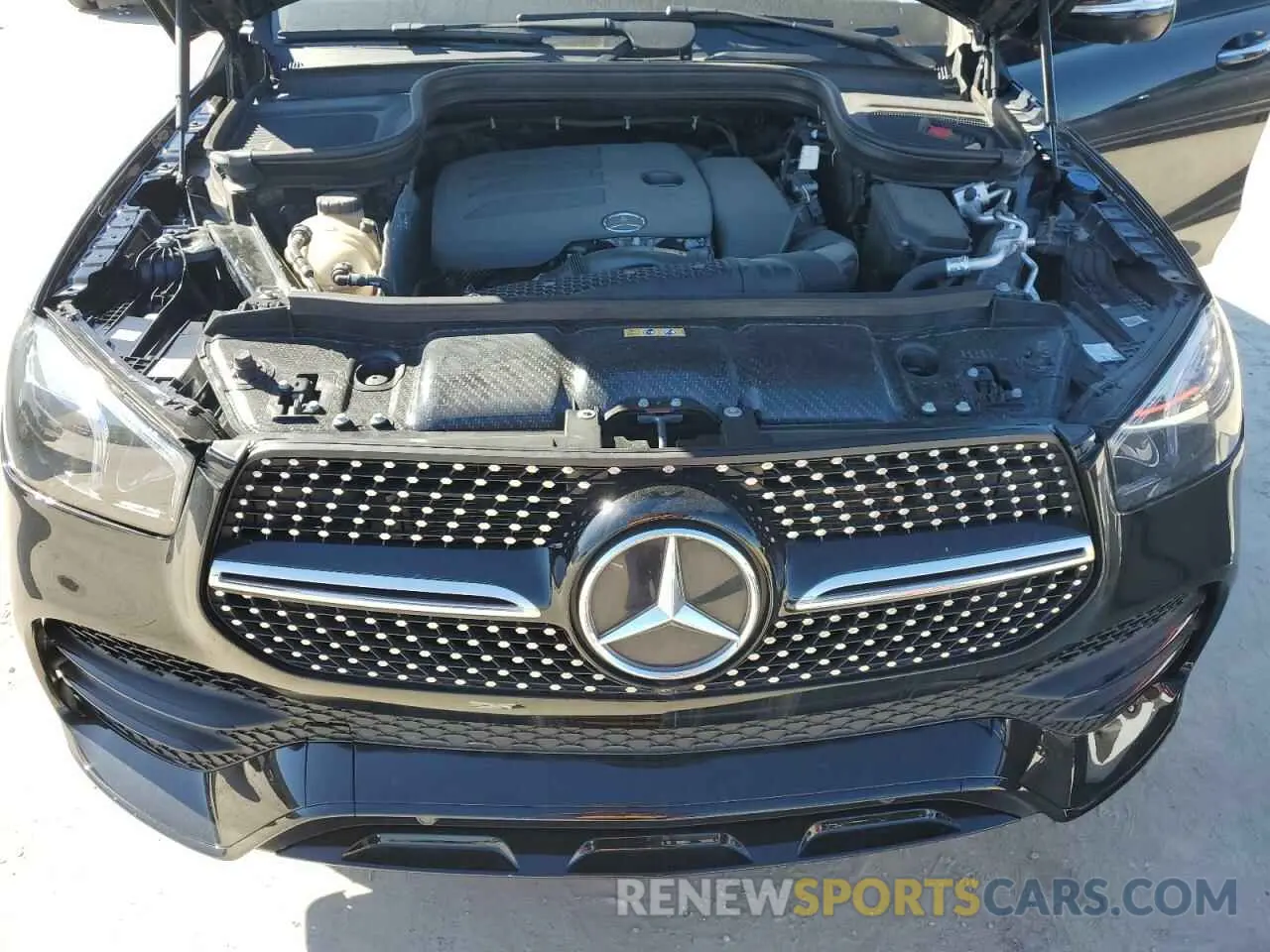 12 Photograph of a damaged car 4JGFB4KB1NA798757 MERCEDES-BENZ GLE-CLASS 2022