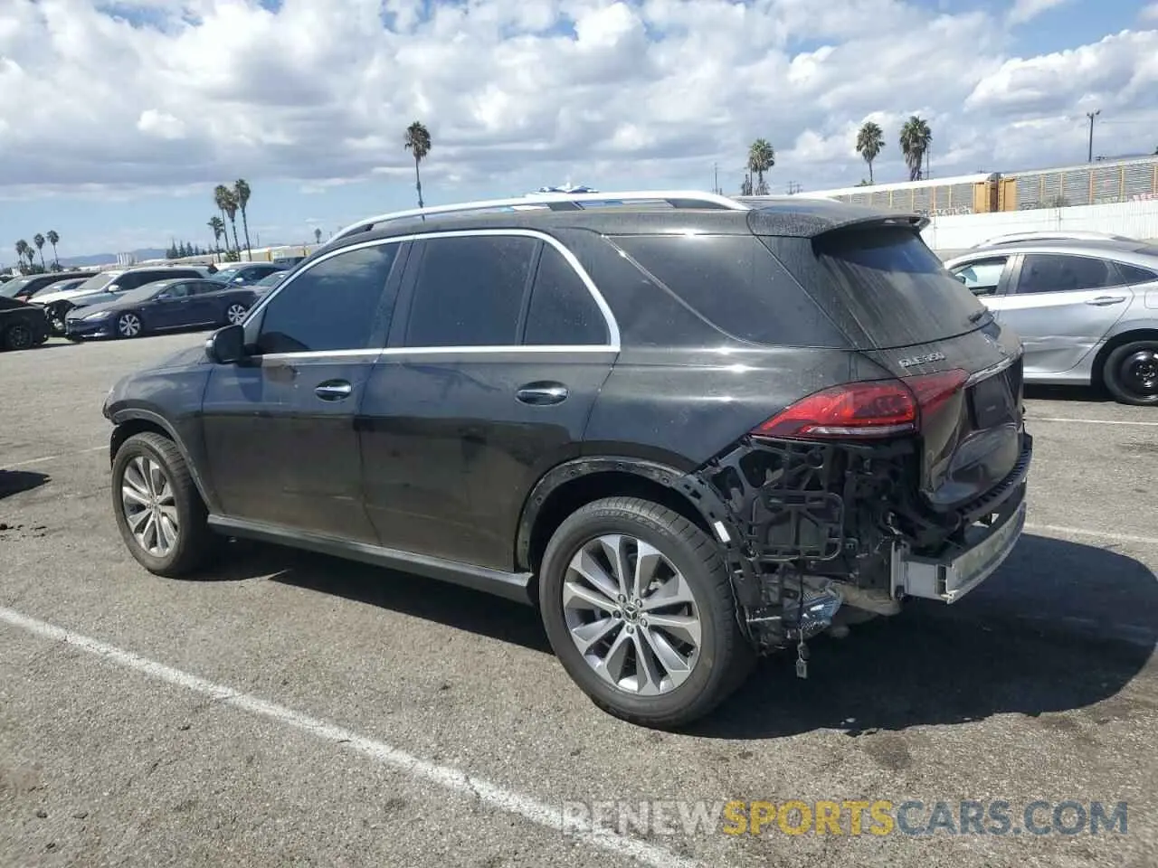 2 Photograph of a damaged car 4JGFB4KB3NA683884 MERCEDES-BENZ GLE-CLASS 2022