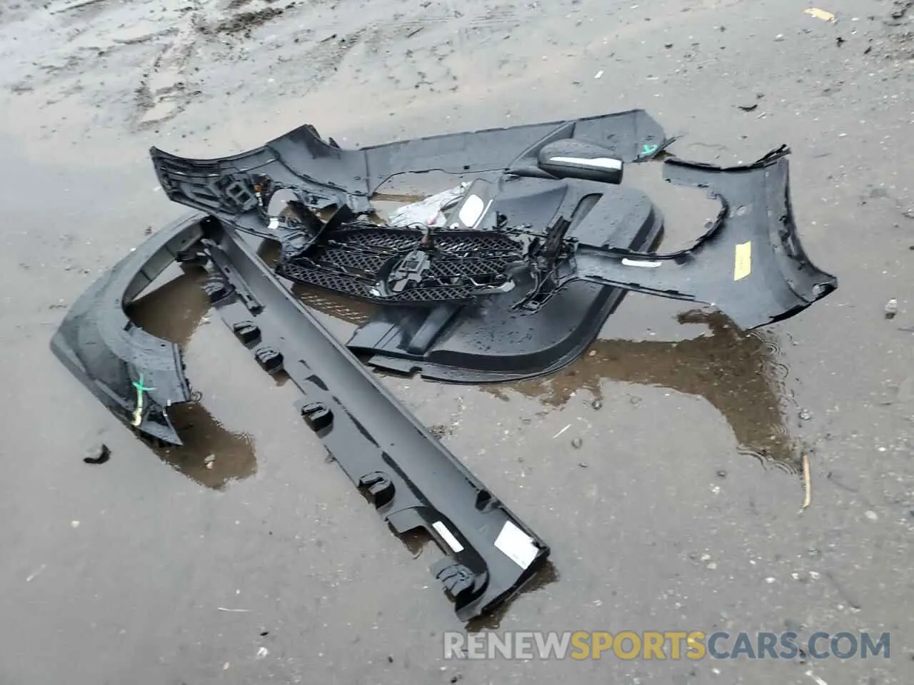 12 Photograph of a damaged car 4JGFB4KB4NA651722 MERCEDES-BENZ GLE-CLASS 2022