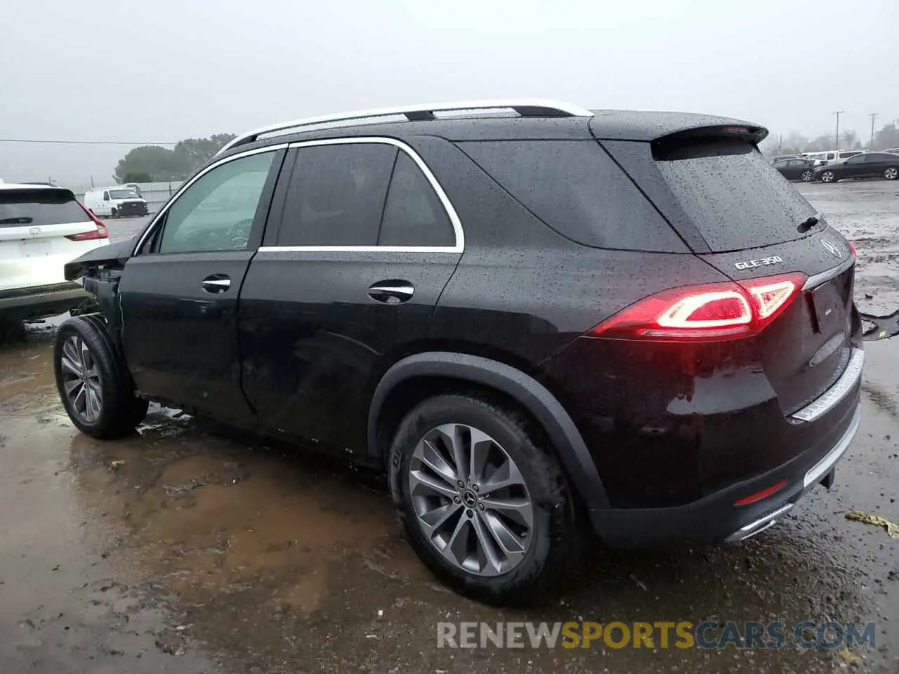 2 Photograph of a damaged car 4JGFB4KB4NA651722 MERCEDES-BENZ GLE-CLASS 2022