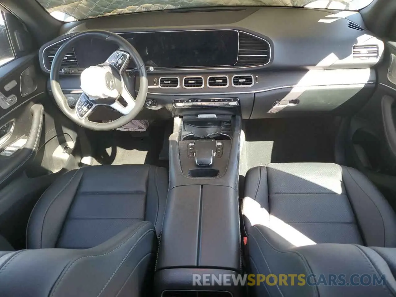 8 Photograph of a damaged car 4JGFB4KB6NA642651 MERCEDES-BENZ GLE-CLASS 2022