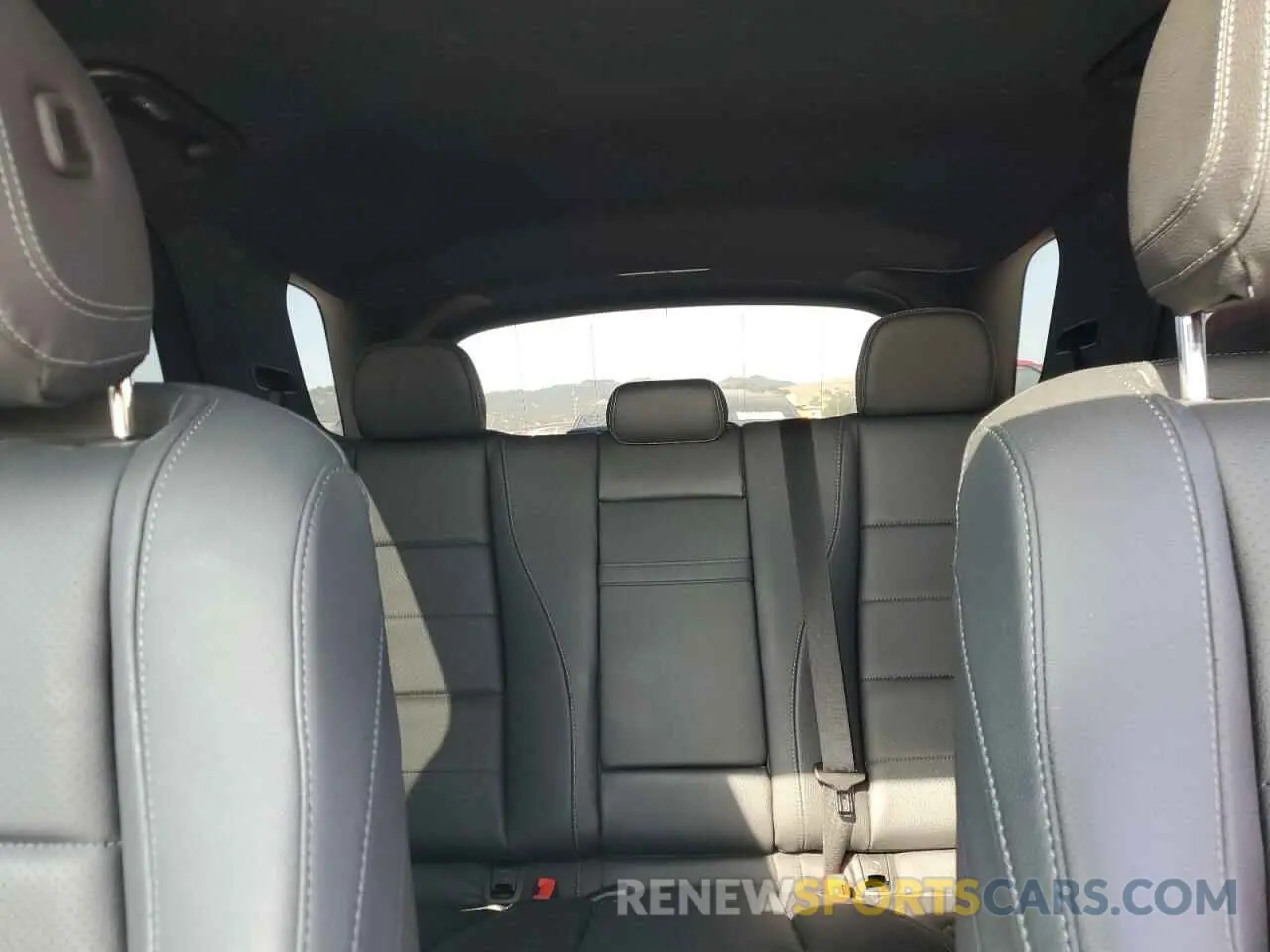 10 Photograph of a damaged car 4JGFB4KB8NA604077 MERCEDES-BENZ GLE-CLASS 2022