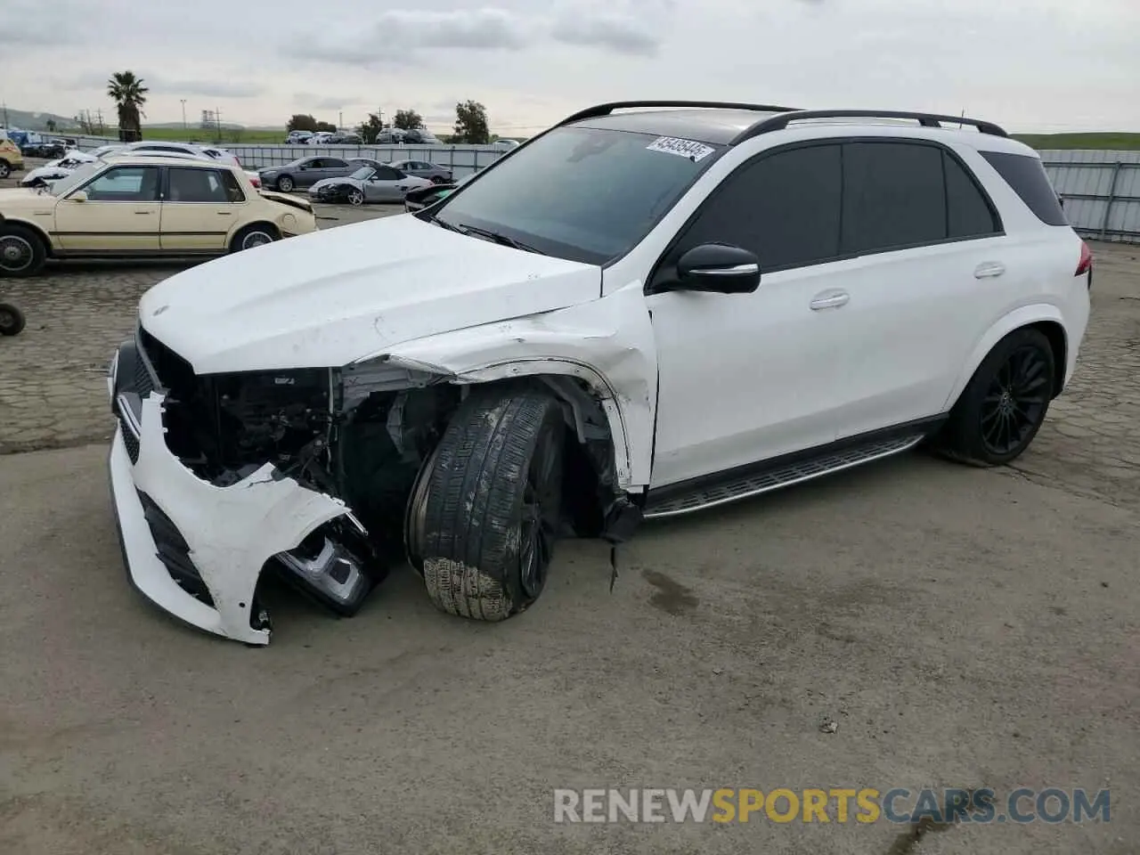 1 Photograph of a damaged car 4JGFB4KB9NA765778 MERCEDES-BENZ GLE-CLASS 2022