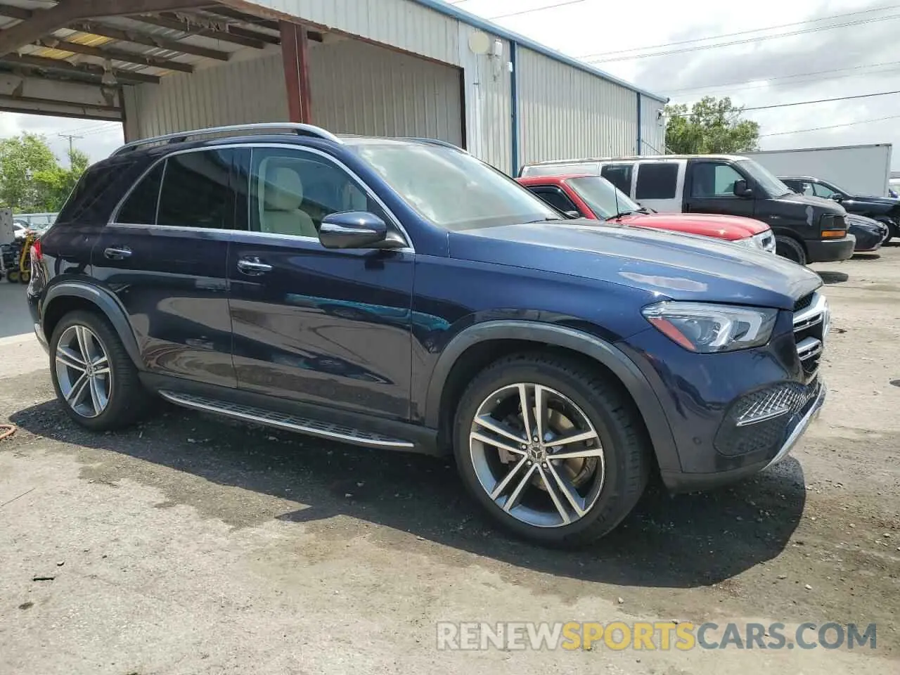 4 Photograph of a damaged car 4JGFB4KBXNA582776 MERCEDES-BENZ GLE-CLASS 2022