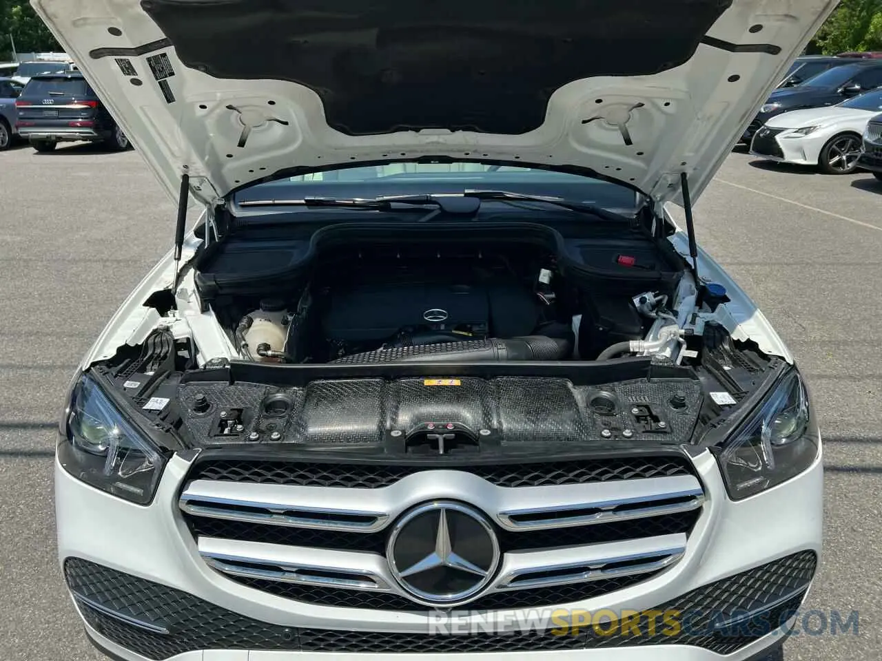 8 Photograph of a damaged car 4JGFB4KE2NA639353 MERCEDES-BENZ GLE-CLASS 2022