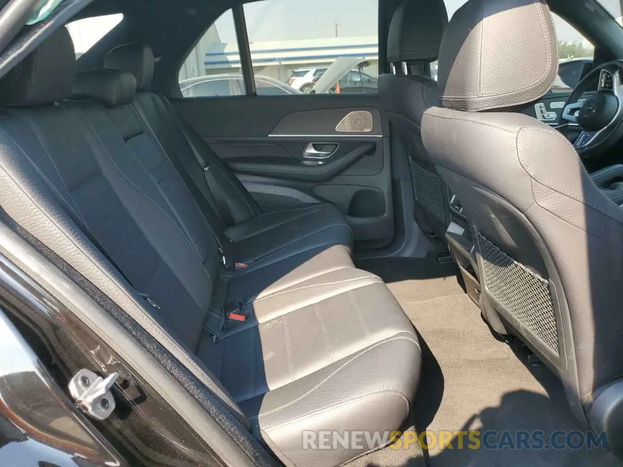 10 Photograph of a damaged car 4JGFB5KB0NA631599 MERCEDES-BENZ GLE-CLASS 2022