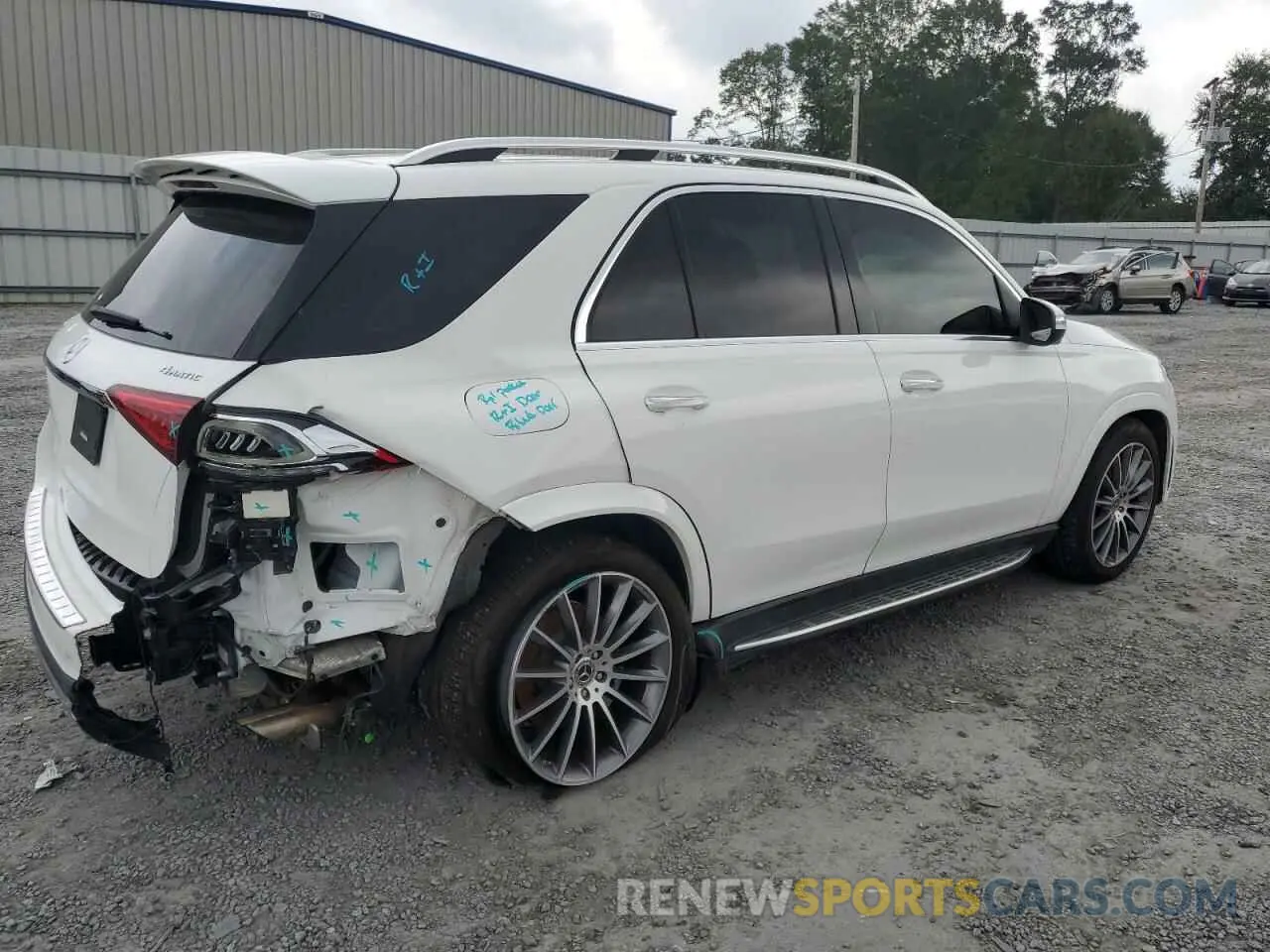 3 Photograph of a damaged car 4JGFB5KB0NA662979 MERCEDES-BENZ GLE-CLASS 2022