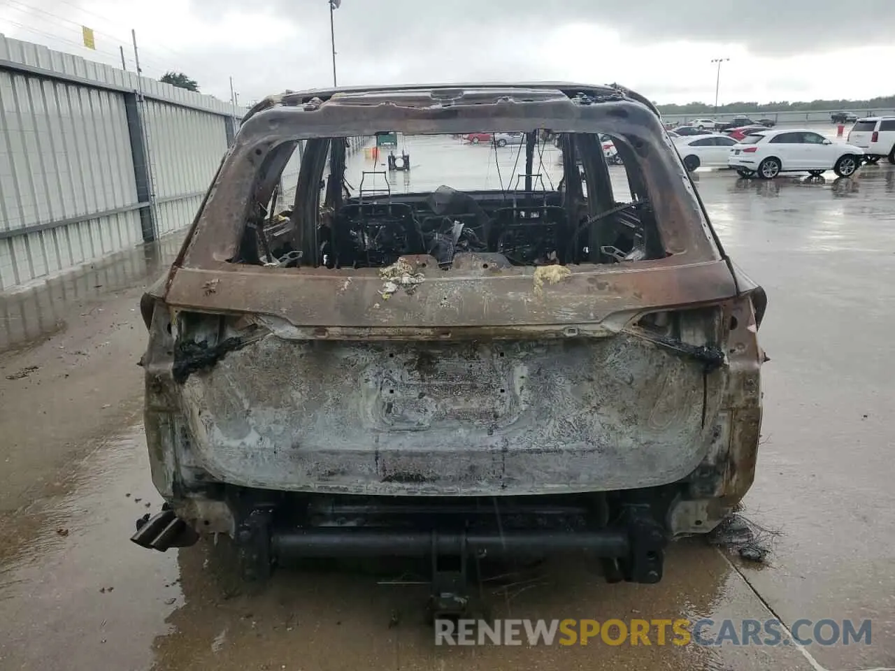 6 Photograph of a damaged car 4JGFB5KB2NA628428 MERCEDES-BENZ GLE-CLASS 2022