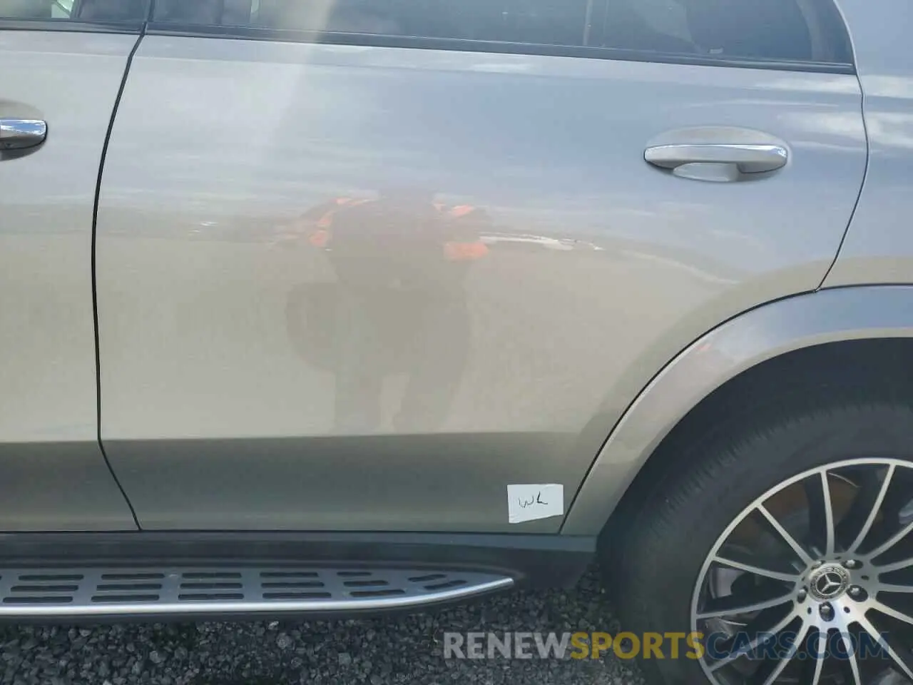 13 Photograph of a damaged car 4JGFB5KB5NA817185 MERCEDES-BENZ GLE-CLASS 2022