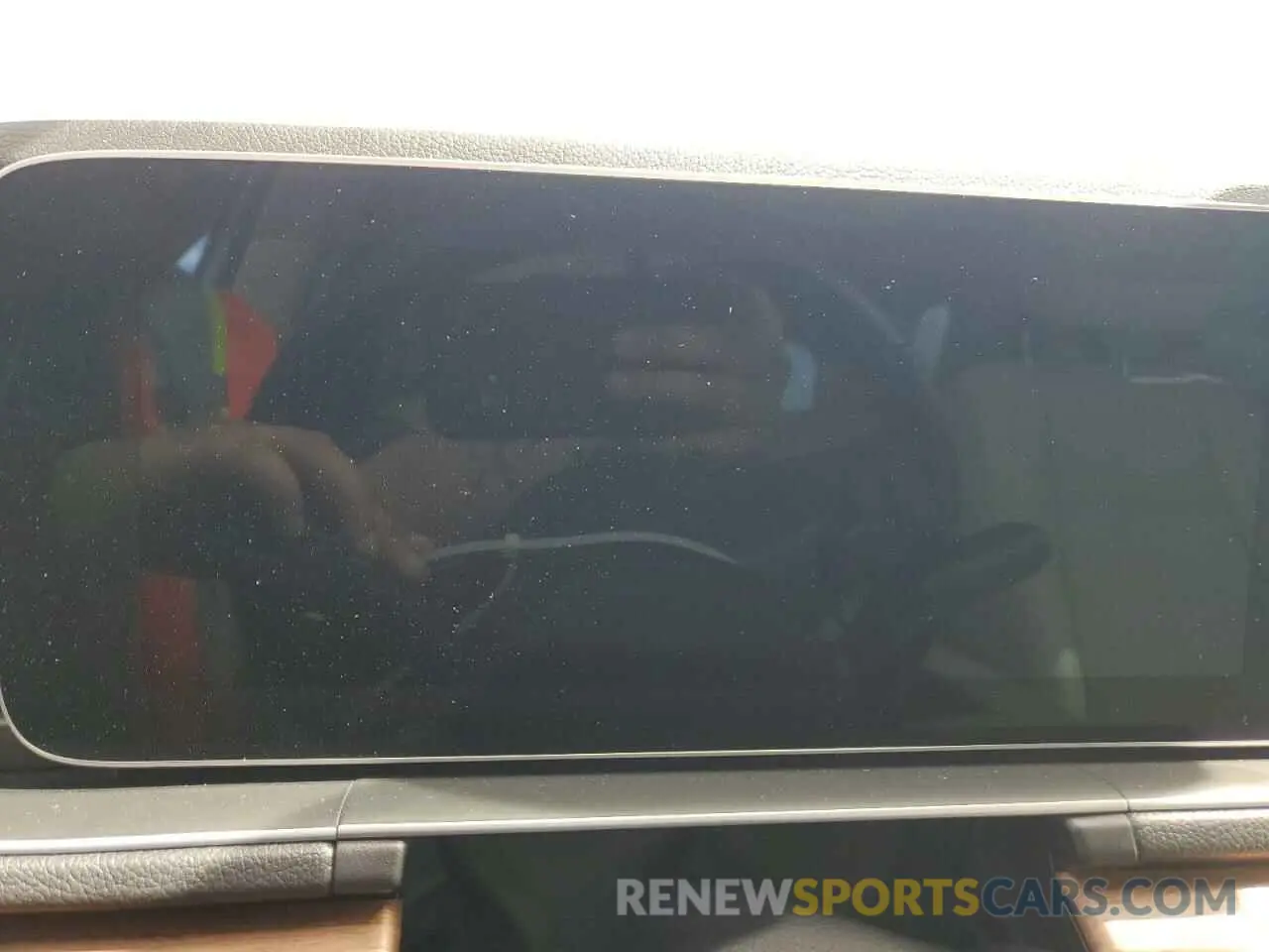 9 Photograph of a damaged car 4JGFB5KB5NA817185 MERCEDES-BENZ GLE-CLASS 2022