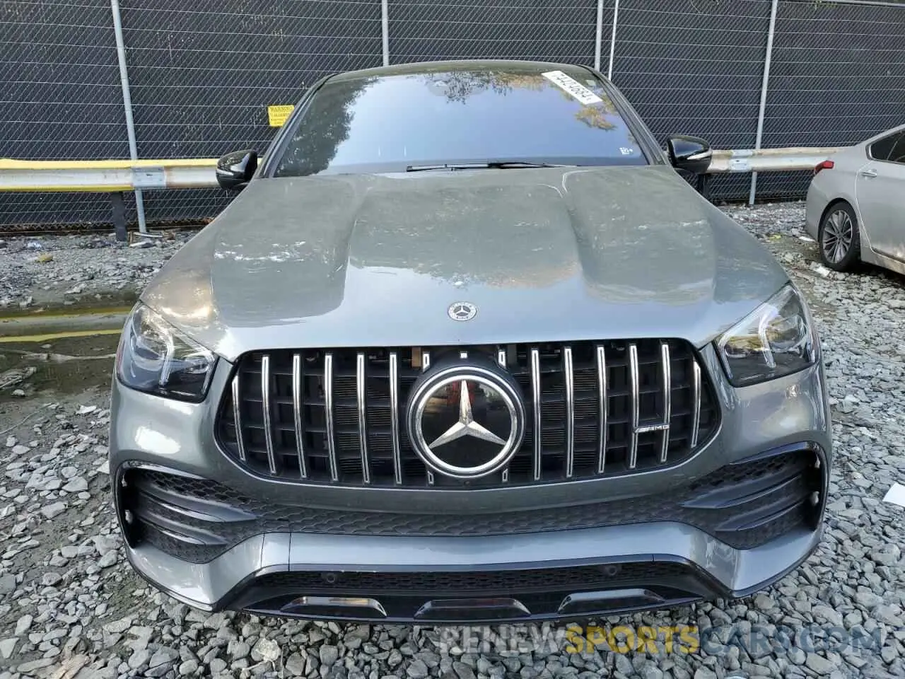 5 Photograph of a damaged car 4JGFD6BB7NA584846 MERCEDES-BENZ GLE-CLASS 2022