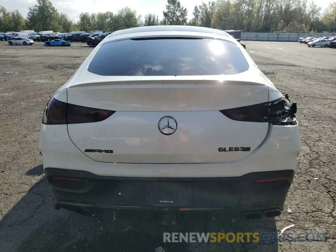 6 Photograph of a damaged car 4JGFD8KB9NA779942 MERCEDES-BENZ GLE-CLASS 2022