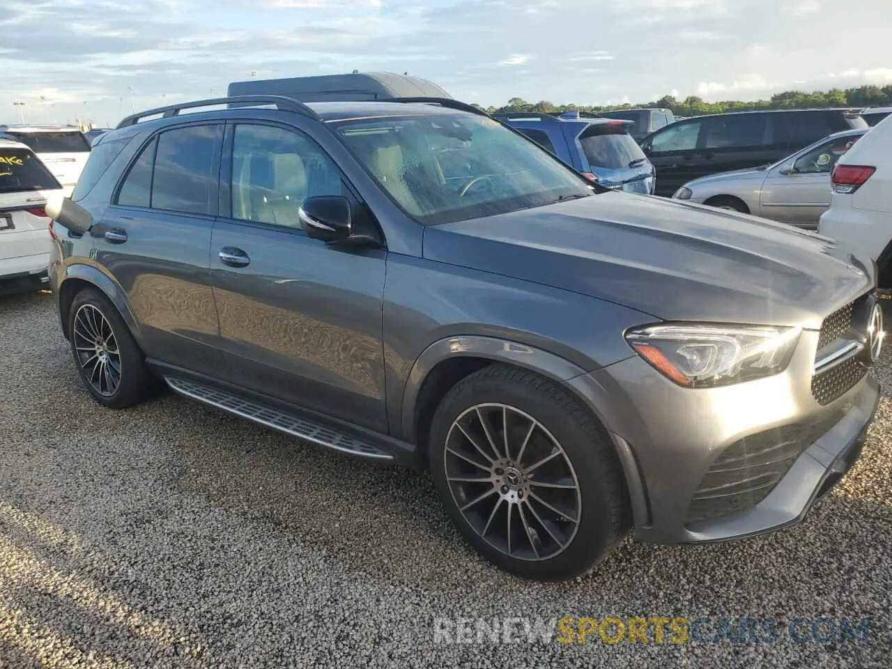 4 Photograph of a damaged car 4JGFB4JB0PA890690 MERCEDES-BENZ GLE-CLASS 2023